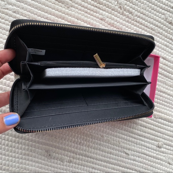 Rampage continental style zip wallet fits phone - Picture 3 of 5